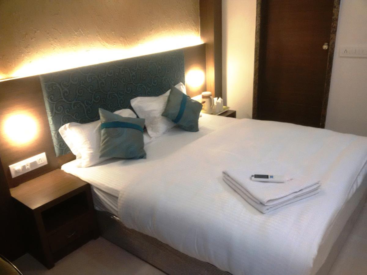 اوجاين Hotel Chandragupta المظهر الخارجي الصورة
