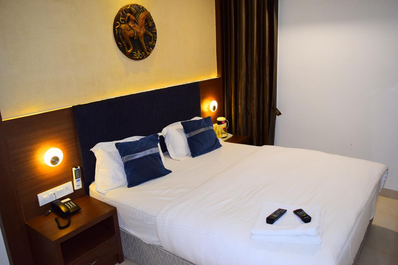 اوجاين Hotel Chandragupta المظهر الخارجي الصورة