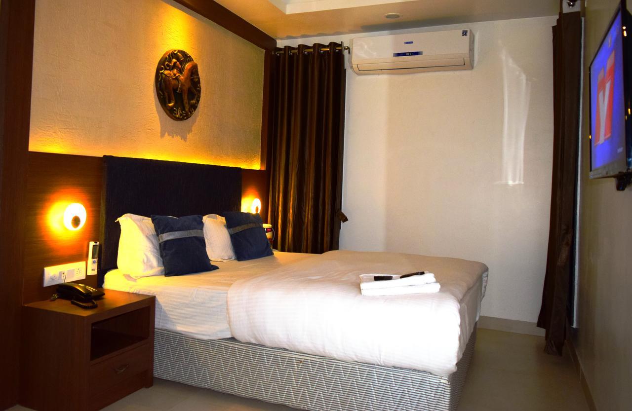 اوجاين Hotel Chandragupta المظهر الخارجي الصورة