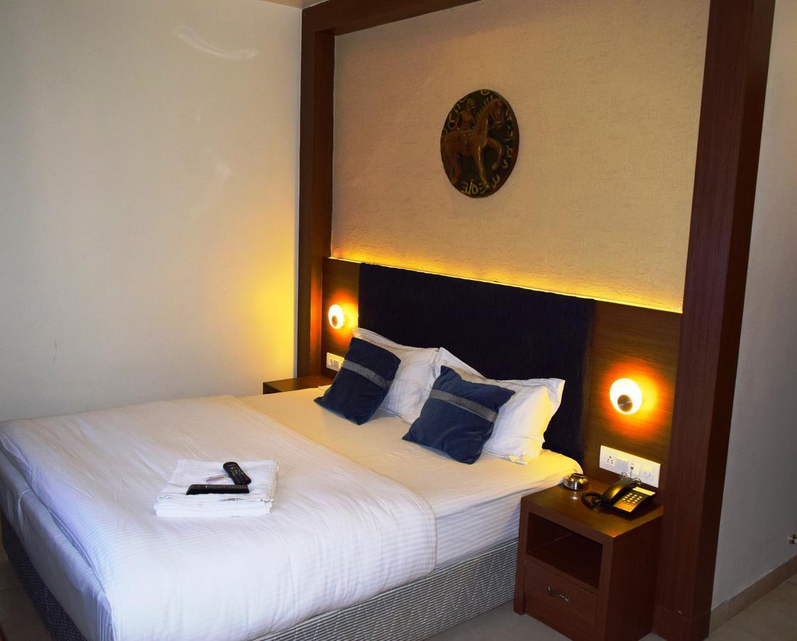 اوجاين Hotel Chandragupta المظهر الخارجي الصورة