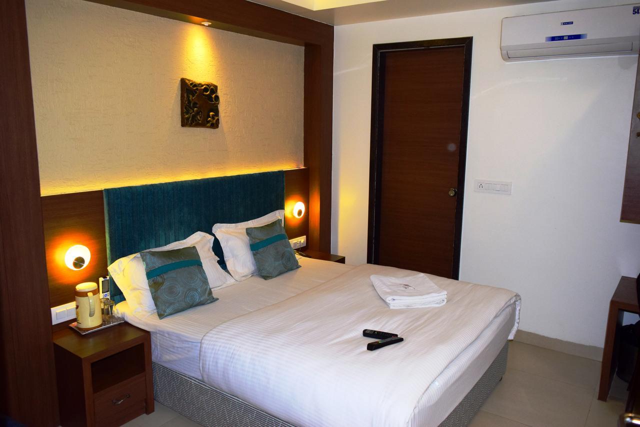 اوجاين Hotel Chandragupta المظهر الخارجي الصورة