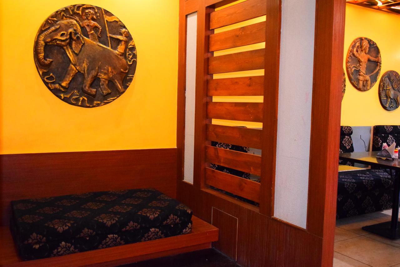 اوجاين Hotel Chandragupta المظهر الخارجي الصورة